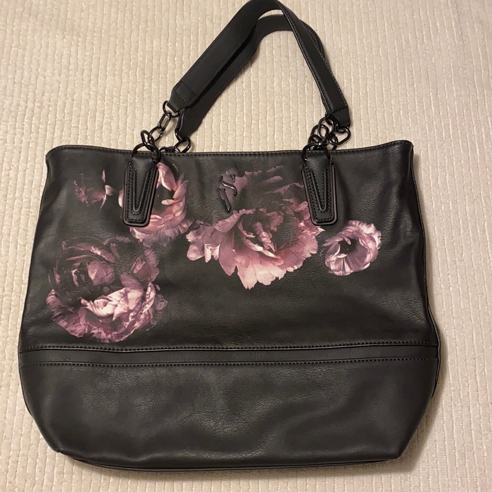 Simply vera large black bag with pink and white floral print on the front